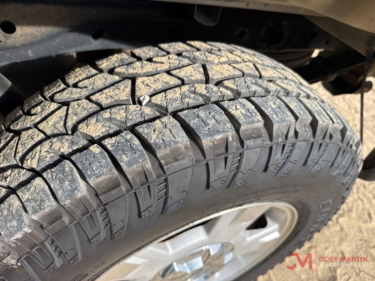 2014-ford-f150-xlt-image-8