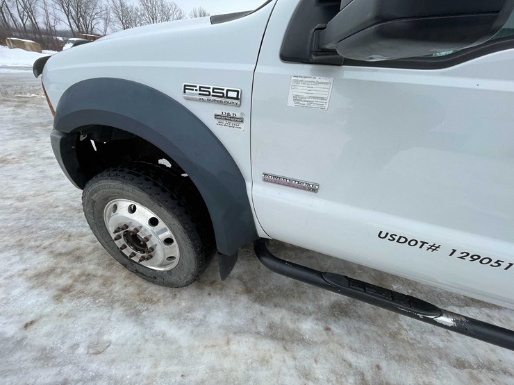 2006-ford-f550-xl-image-43