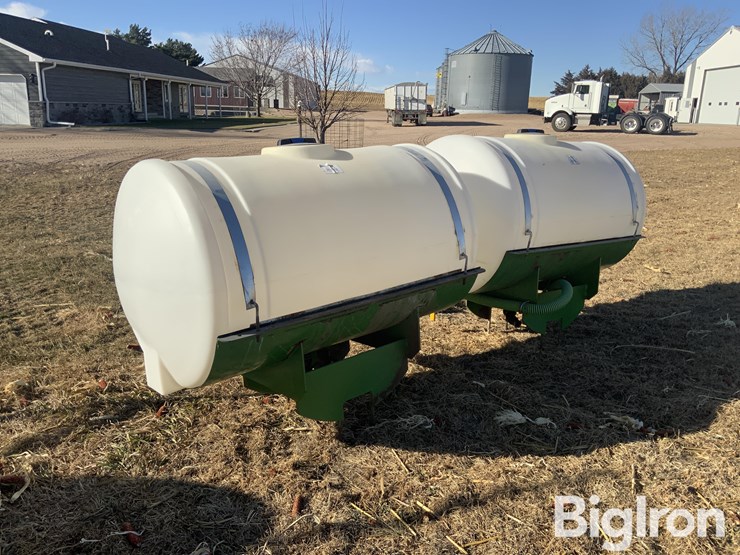 john-deere-8235r-image-7