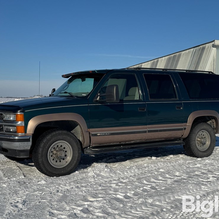 1996 CHEVROLET SUBURBAN 1500