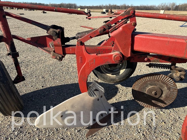 case-ih-730-image-11
