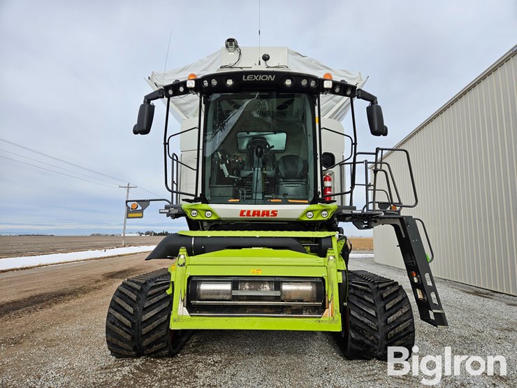 2020-claas-lexion-8700tt-image-2