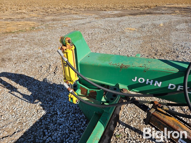 john-deere-155-image-15