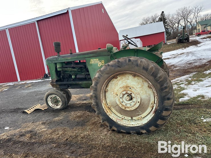 1953-oliver-88-image-8