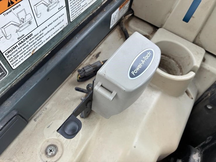 2016-yanmar-800z-nxtz-excavator-image-18