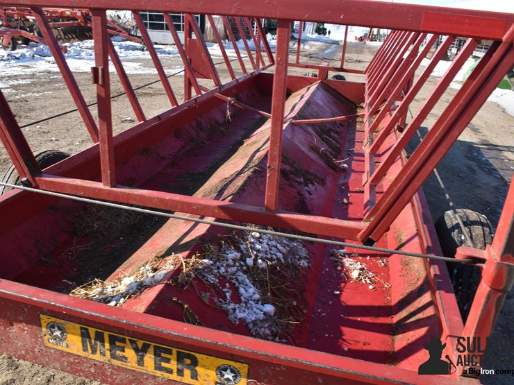 meyer-p-series-portable-feed-bunk-image-18