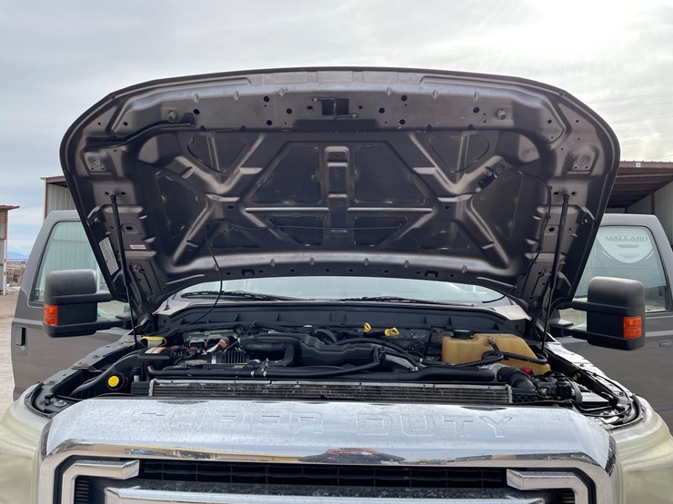 2011-ford-f250-lariat-image-142