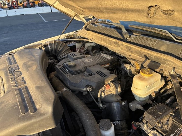 2019-dodge-ram-5500-image-9