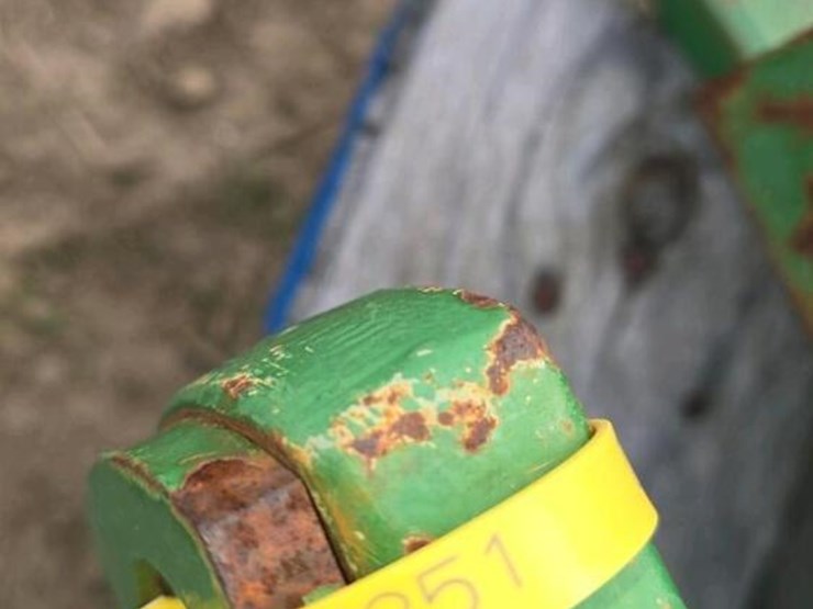 john-deere-draw-bar-&-misc.-parts-image-3