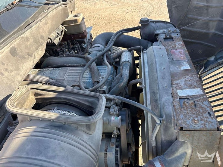 2005-international-durastar-4300-image-13