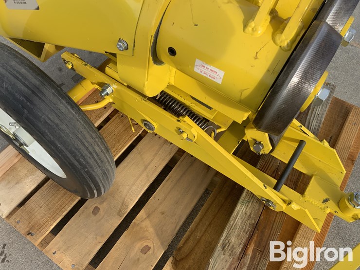 amy-j-3-22-portable-disc-blade-roller-sharpener-image-12