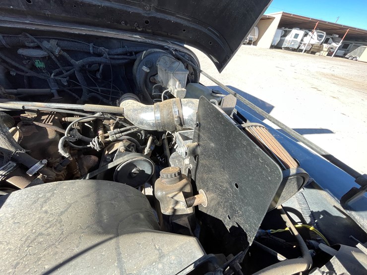 1995-jeep-wrangler-image-44