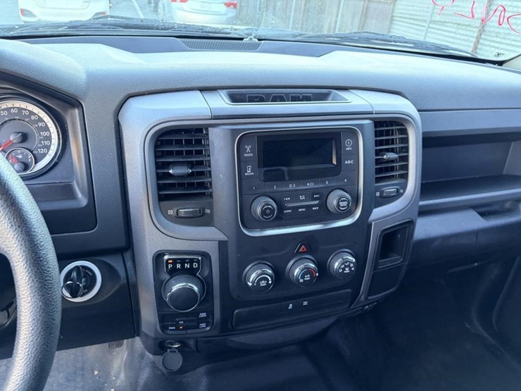 2017-dodge-1500-image-14