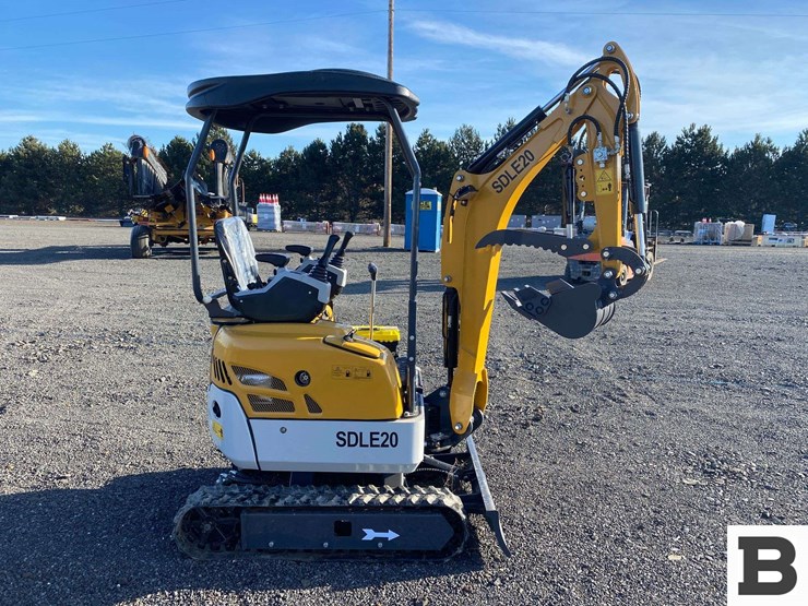 2025-sdlanch-sdle20-mini-excavator-image-5