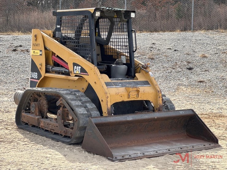 caterpillar-246b-image-1