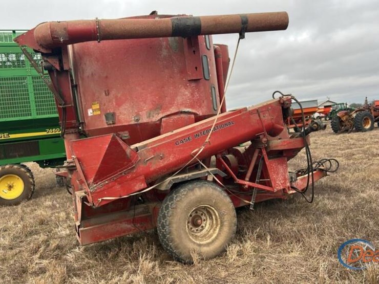 case-ih-1350-image-3