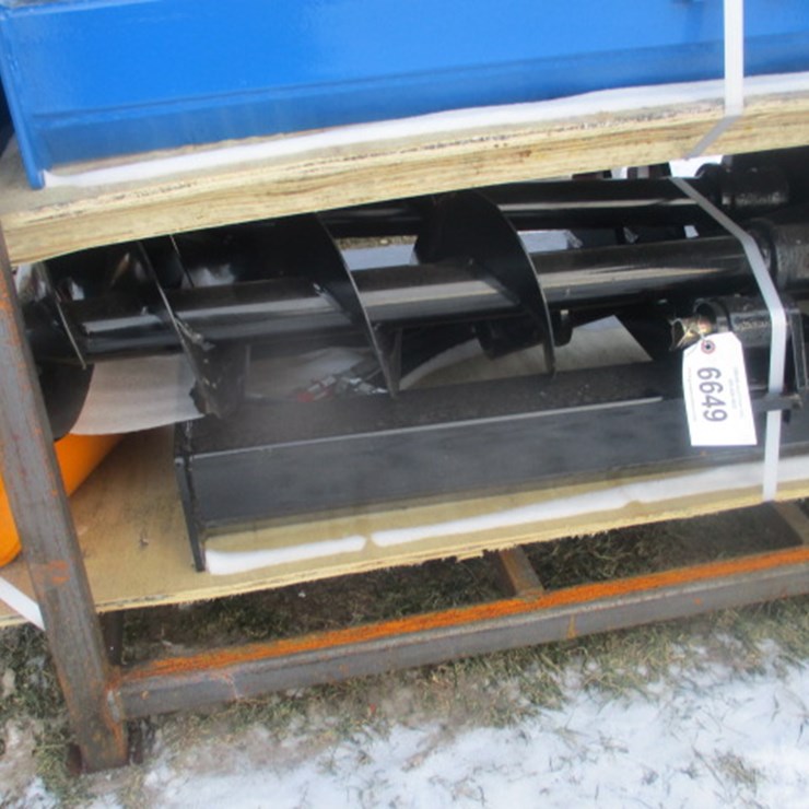 #6649 • Skid Steer Auger W/ Bits 8in alloy auger, with 12in/16in auger rod