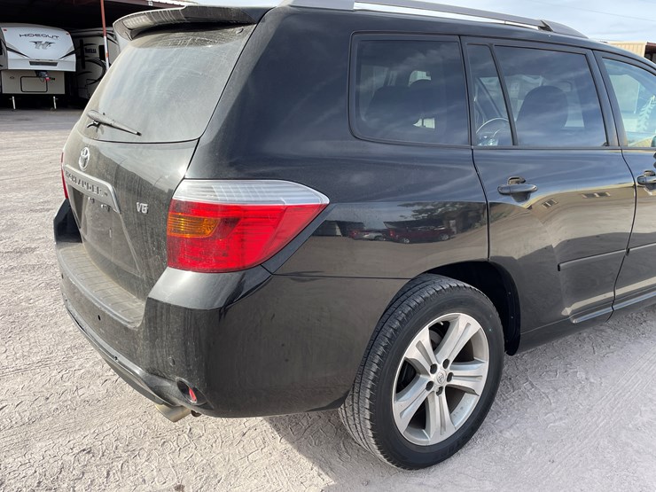 2008-toyota-highlander-image-27