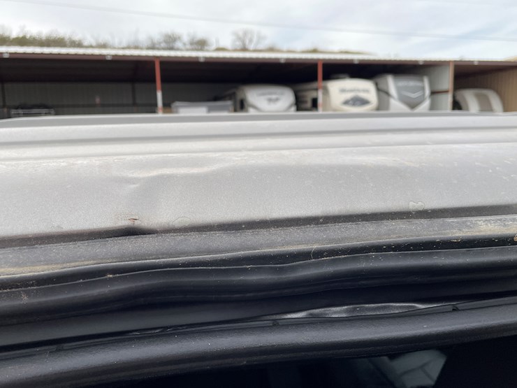 2011-ford-f250-lariat-image-44