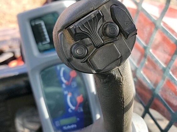 2019-kubota-svl95-2s-image-20