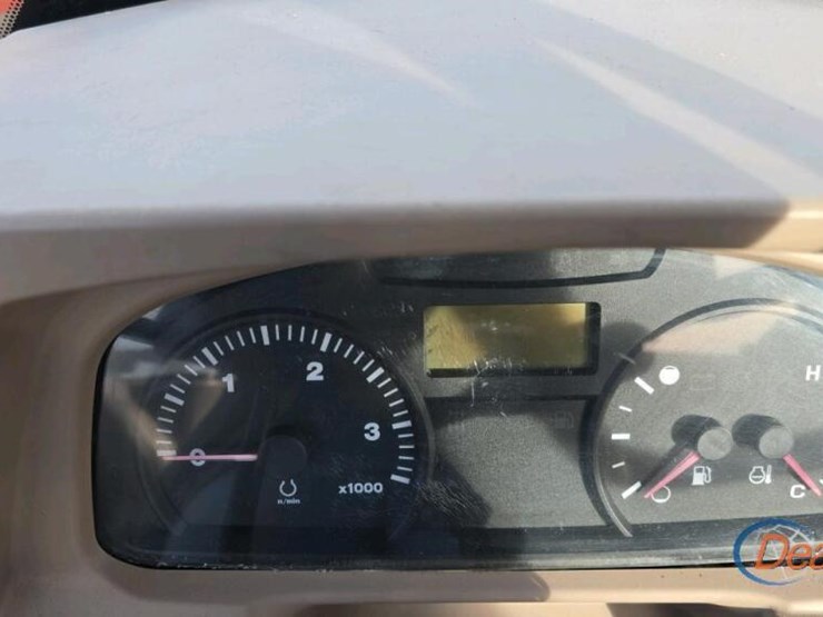 kubota-la1353-image-29