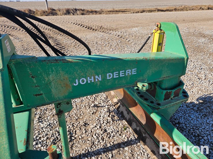 john-deere-155-image-12