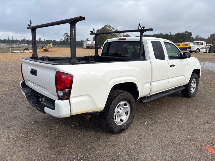 2022-toyota-tacoma-image-3