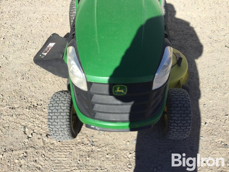 2018-john-deere-e110-image-13