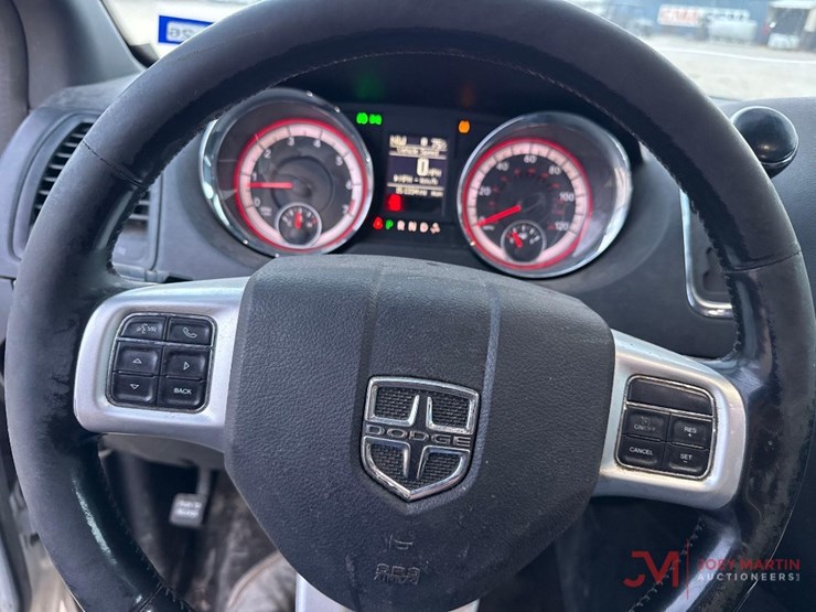 2019-dodge-grand-caravan-image-24