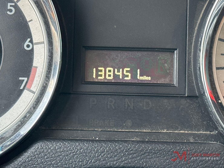 2015-dodge-grand-caravan-image-26