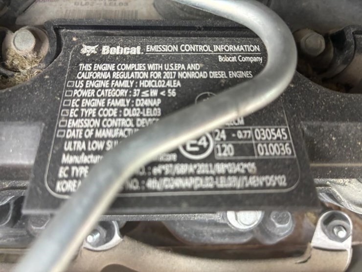 2018-bobcat-s570-image-14