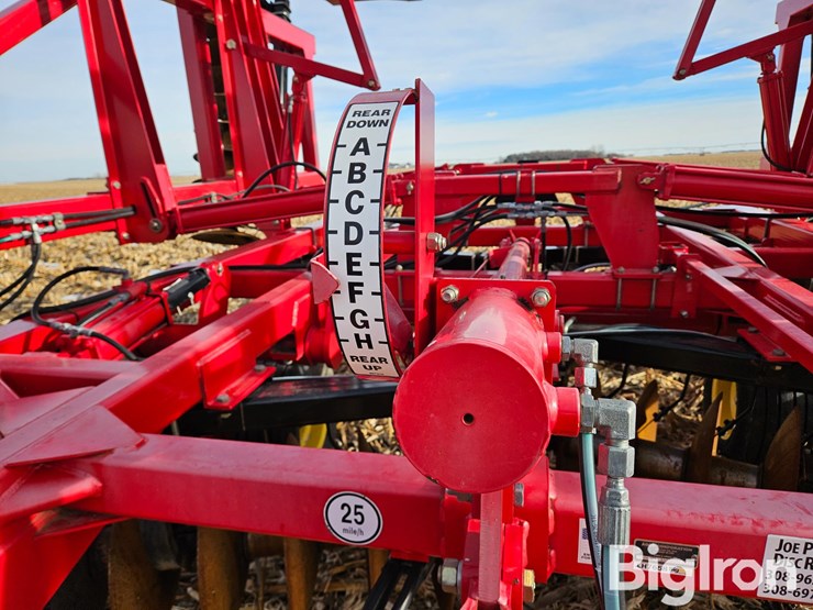 2014-sunflower-1435-image-10