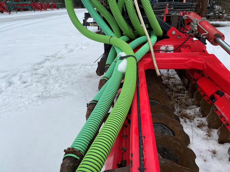 #206-•-pottinger-terradisc-6001-20'-manure-applicator-toolbar-(bonduel,-wi)-image-18