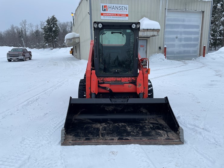 2022-kubota-ssv65-image-8