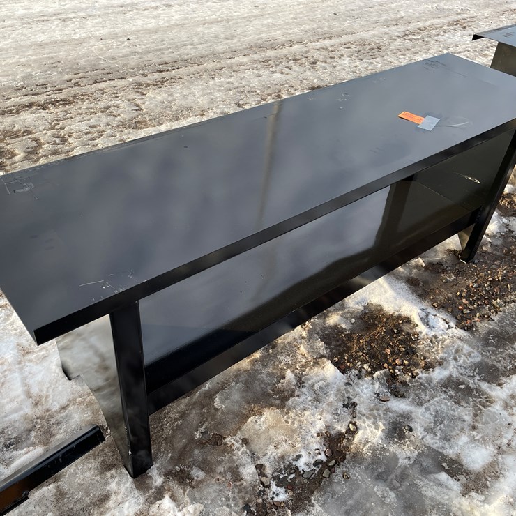 #18062 • Unused KC Workbench (Princeton, MN)