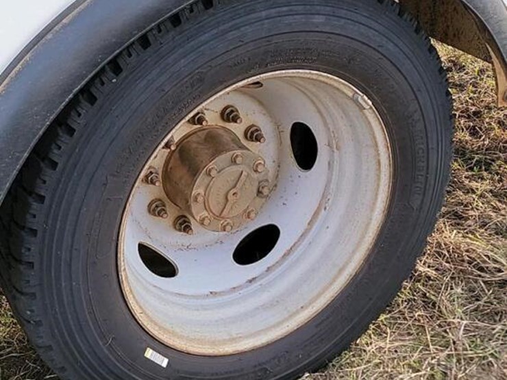 2018-ford-f550-image-22