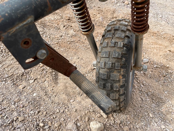 #202-•-three-wheeler-image-36