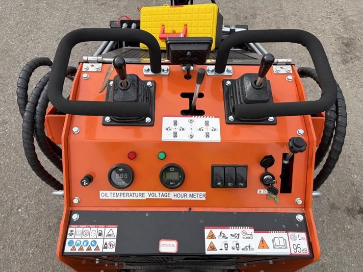 2025-sdlool-sl36c-skid-steertrack-loader-image-10