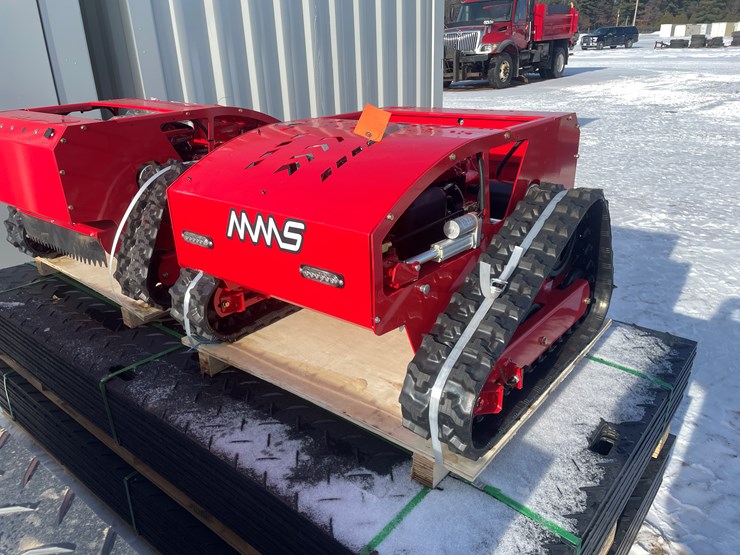 #178-•-remote-controlled-lawn-mower-(mosinee,-wi)-image-1