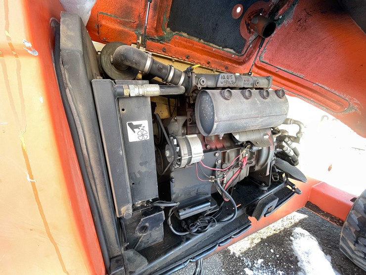 2002-jlg-600s-image-36