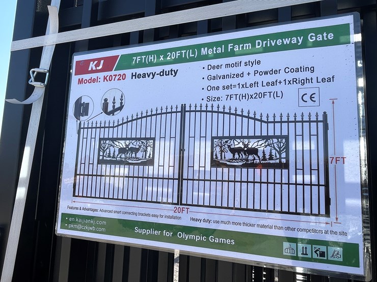 #3806-•-deer-motif-style-driveway-gates-image-1