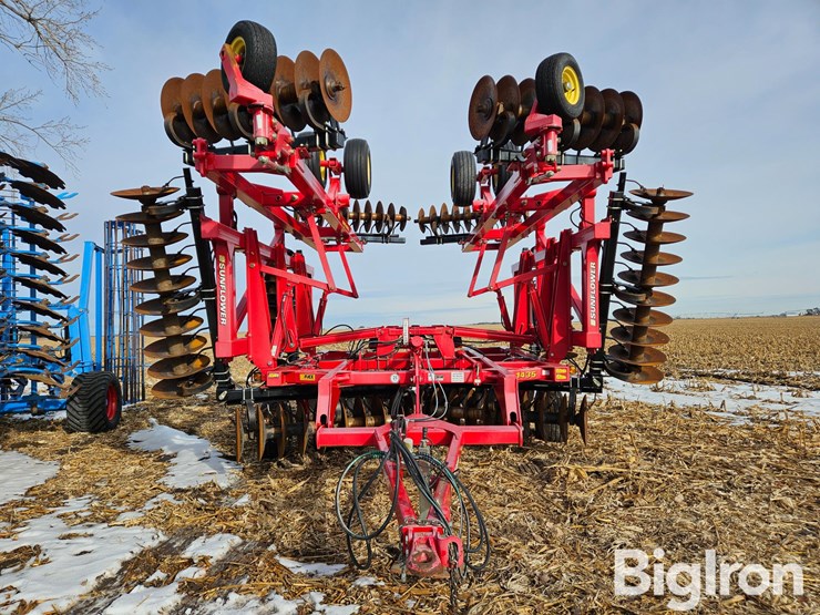 2014-sunflower-1435-image-3