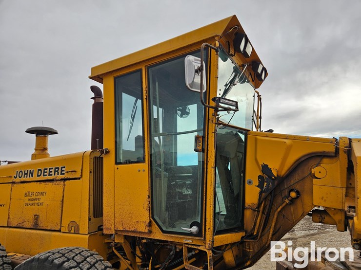 deere-772bh-image-11
