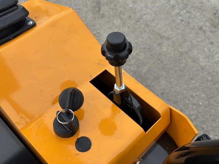 2025-vicsec-vc15-excavator-image-19