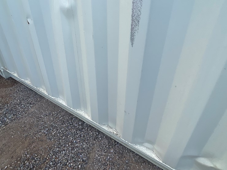 #200c-•-40'-container-image-21