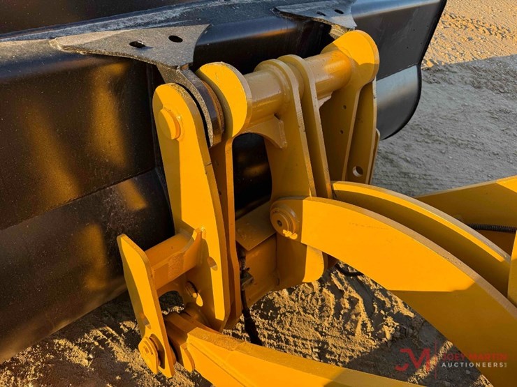 2017-caterpillar-918m-image-6