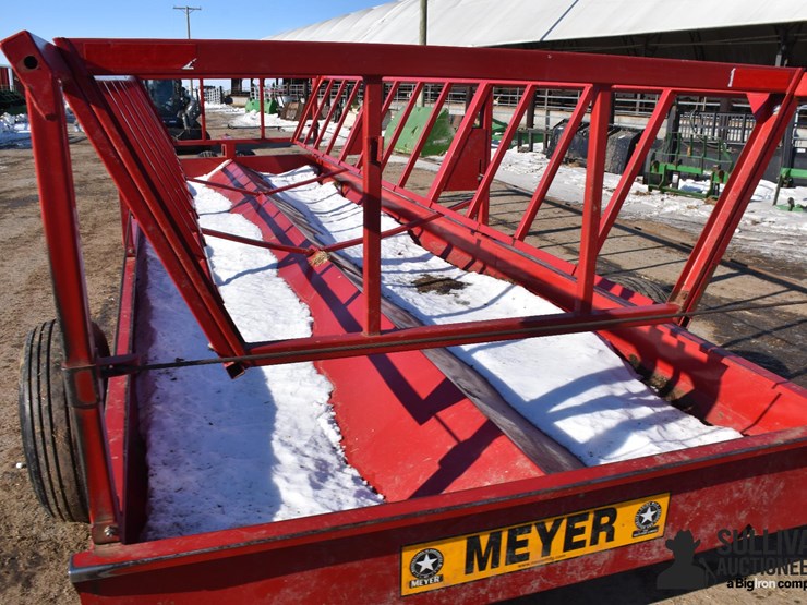 meyer-p-series-portable-bunk-feeder-image-18