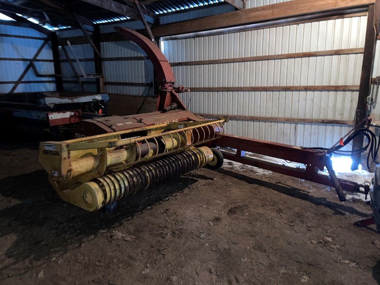 new-holland-900-image-4