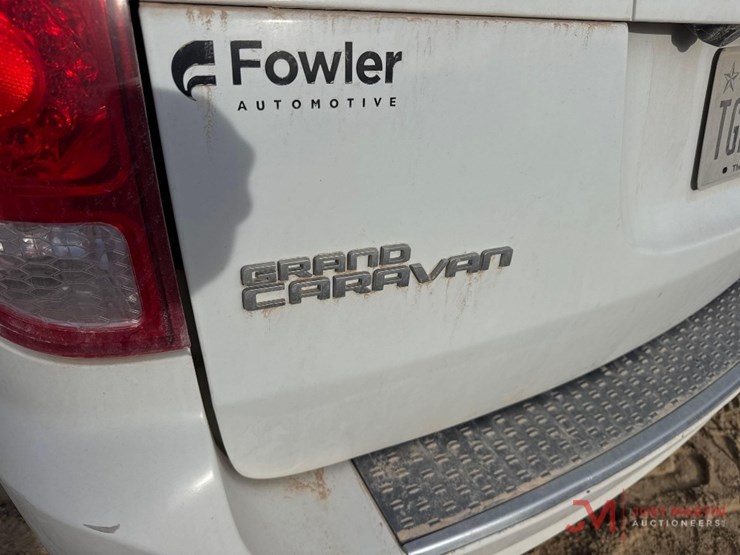 2017-dodge-grand-caravan-image-8