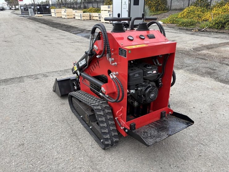 2025-sdlool-sl360t-skid-steertrack-loader-image-4